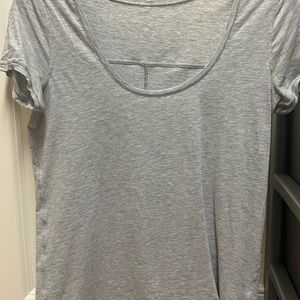 LULULEMON TOP
